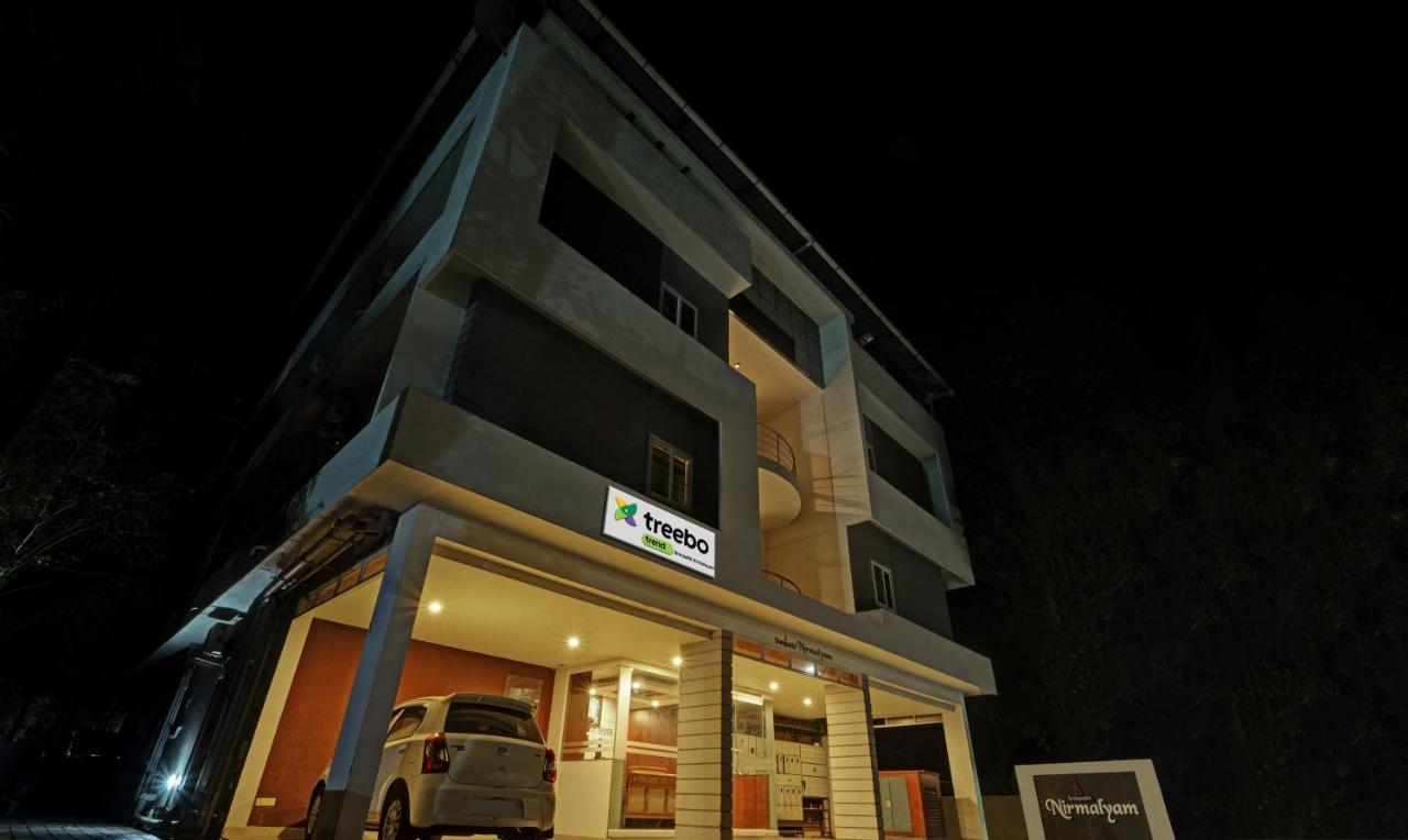 Hotel Sreepathi Nirmalyam Guruvāyūr Esterno foto