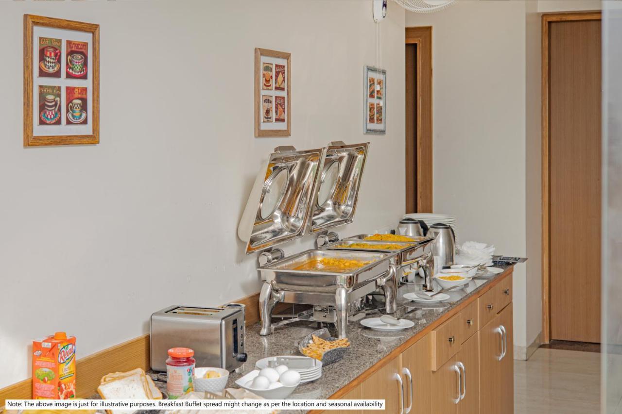 Hotel Sreepathi Nirmalyam Guruvāyūr Esterno foto